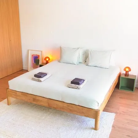 Lejlighed Sunlit Patio Retreat Near Ericeira By Lisbeyond *