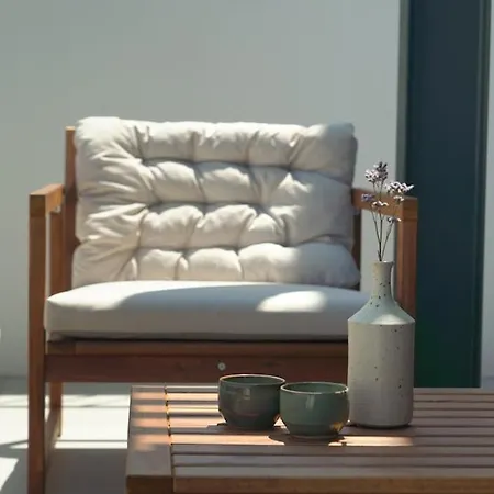Lejlighed Sunlit Patio Retreat Near Ericeira By Lisbeyond *