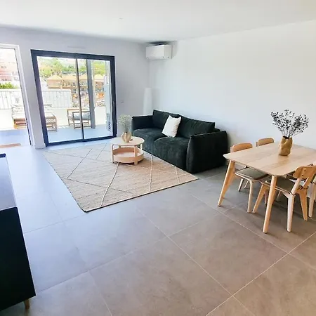 Sunlit Patio Retreat Near Ericeira By Lisbeyond * Carvoeira