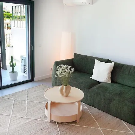 Sunlit Patio Retreat Near Ericeira By Lisbeyond Carvoeira